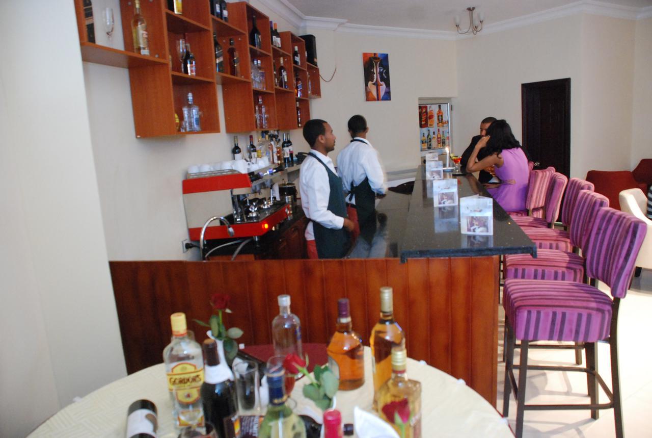 Asinuara Hotel Bahar Dar Esterno foto