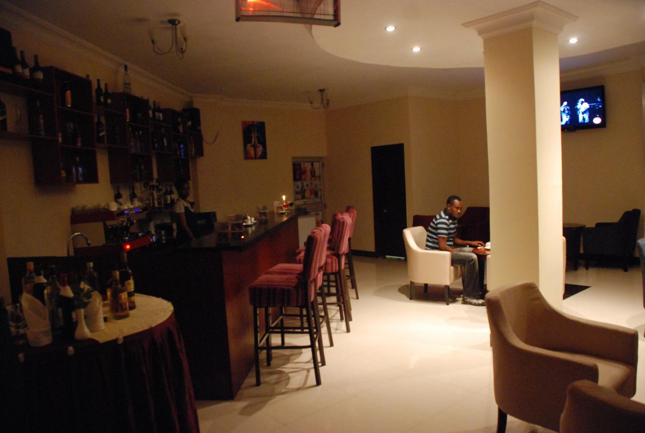 Asinuara Hotel Bahar Dar Esterno foto